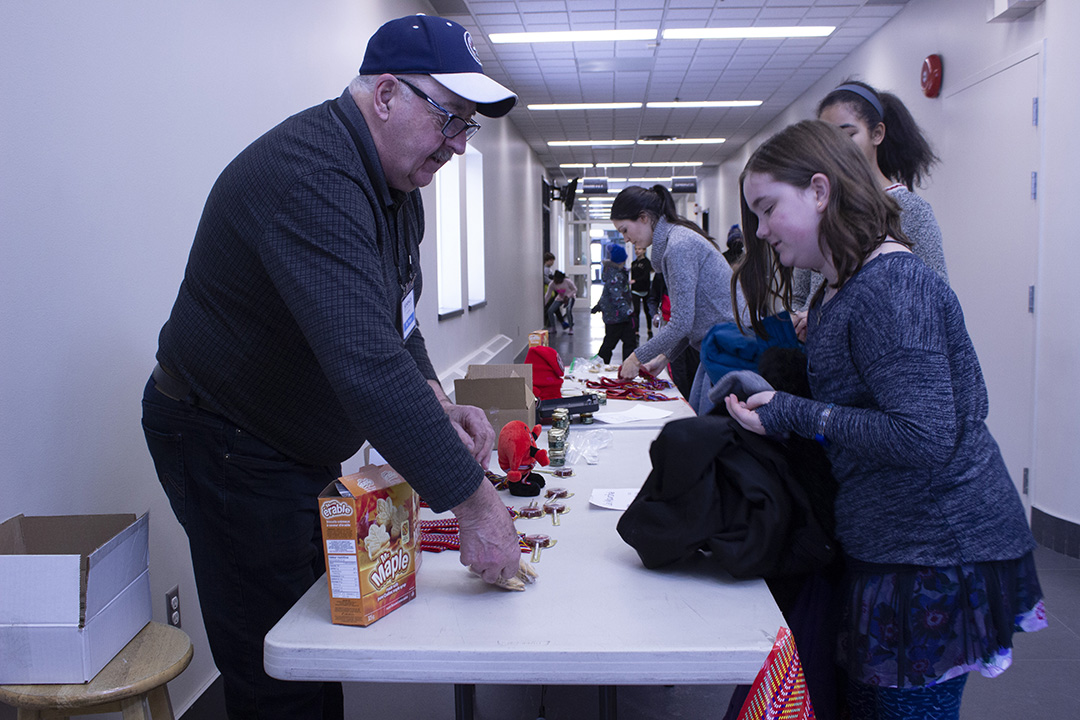 Volunteer at SCA Winnipeg